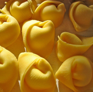 (Los Cappelletti también se conocen como "capeletinis") 