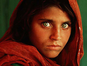 (Retrato hecho por Steve McCurry)